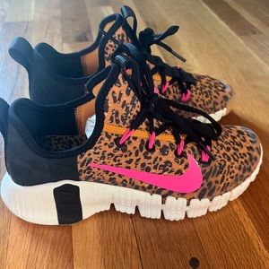 WMNS Nike Free Metcon 3